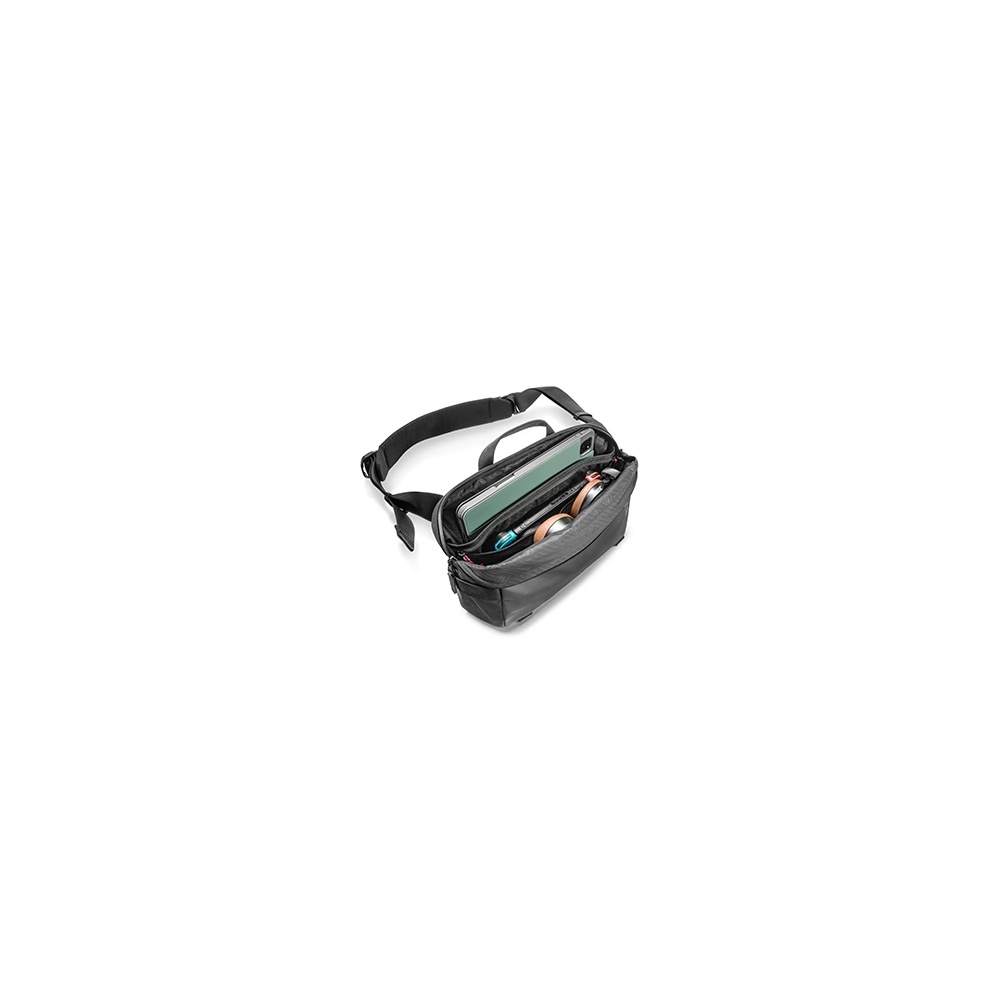 BOLSO TIPO BANDOLERA T21M1D1 NEGRO TOMTOC