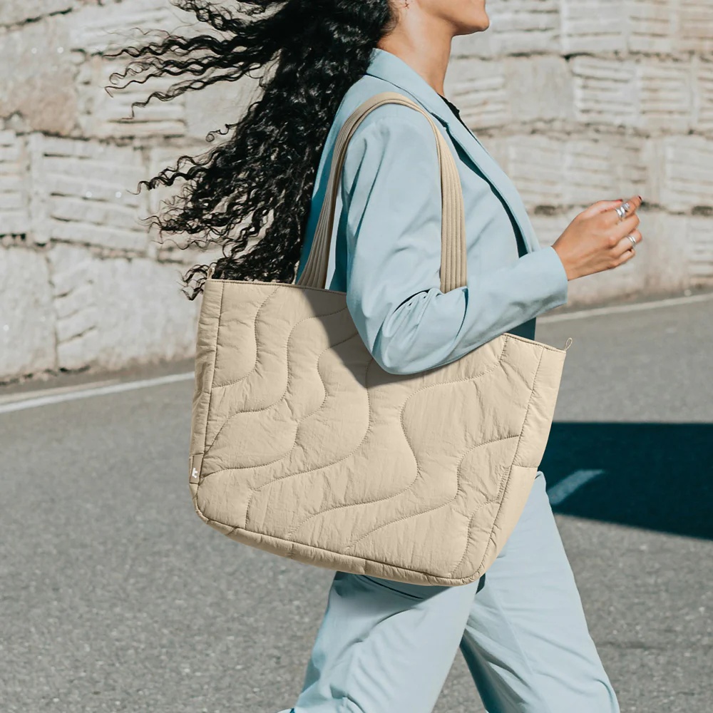 BOLSA TOTE PORTÃTIL T38M1K2 ARENA NATURAL TOMTOC