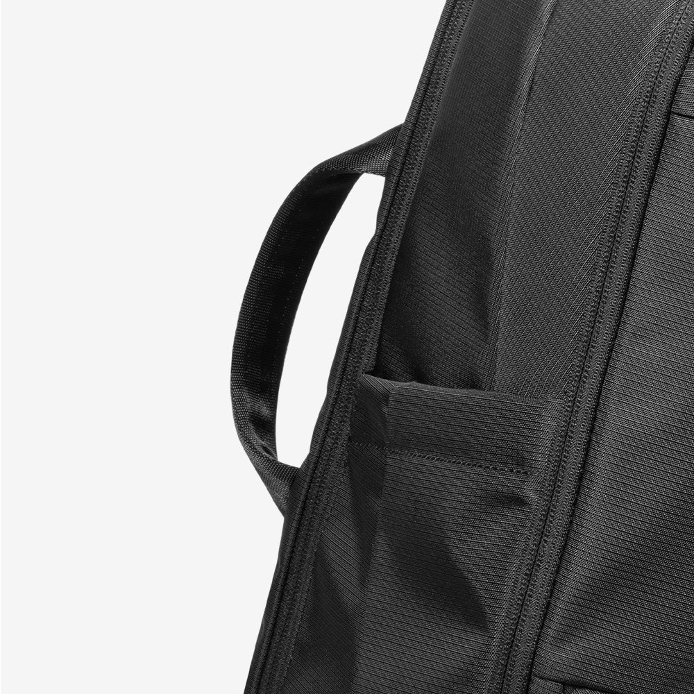 MOCHILA PARA PORTÃTIL T77L1D1 NEGRO TOMTOC
